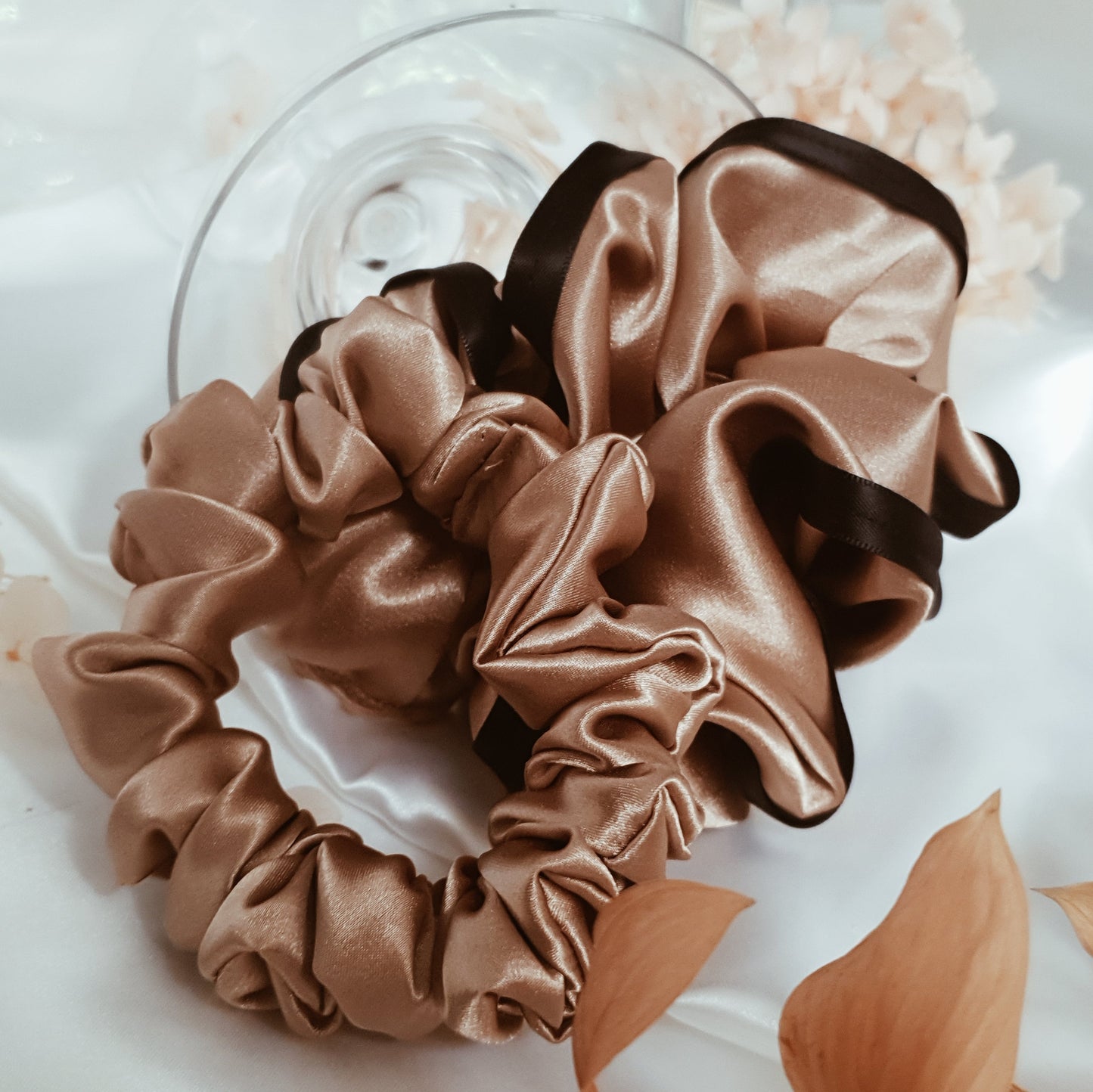 Silky Satin Scrunchie Set - GOLD